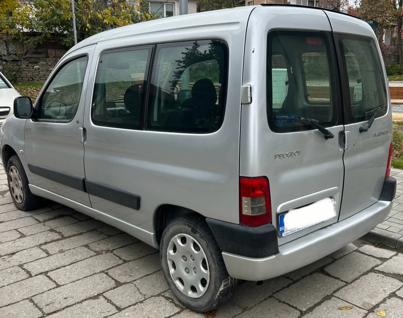 Peugeot Partner, снимка 2 - Автомобили и джипове - 47989904