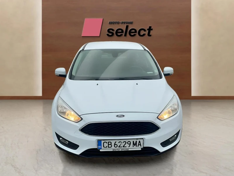 Ford Focus 1.0 EcoBoost, снимка 8 - Автомобили и джипове - 48010804