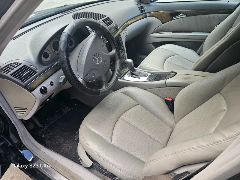 Mercedes-Benz E 320, снимка 7 - Автомобили и джипове - 48432595