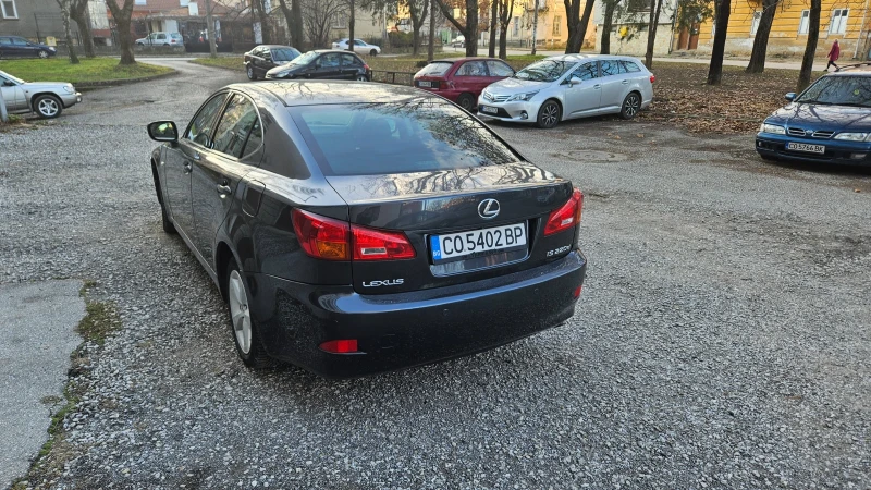 Lexus IS 220d, снимка 5 - Автомобили и джипове - 48885151