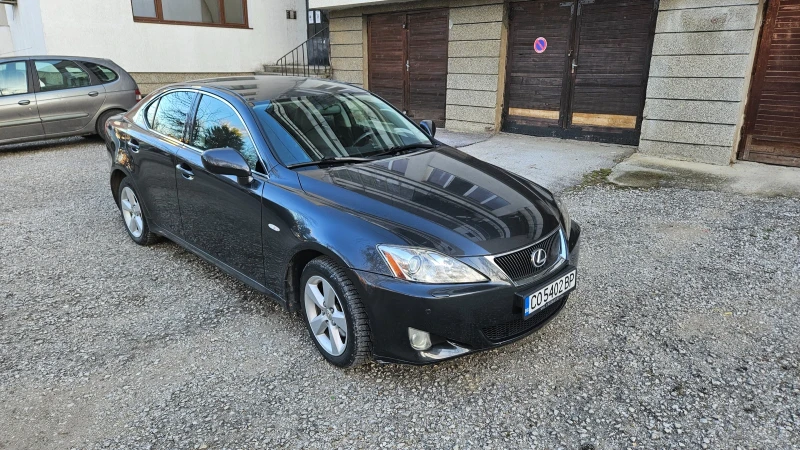 Lexus IS 220d, снимка 1 - Автомобили и джипове - 48885151