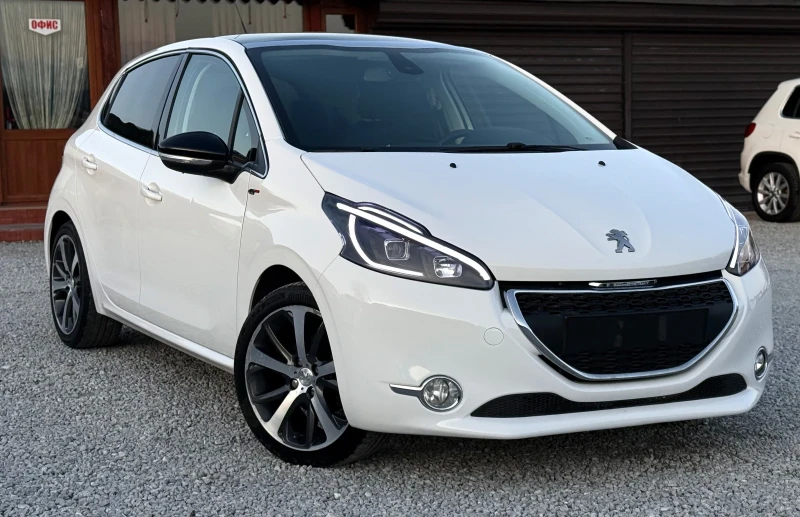 Peugeot 208 208 GT 1.6HDi 6ск. Пано Кожа Нави, снимка 4 - Автомобили и джипове - 48951970