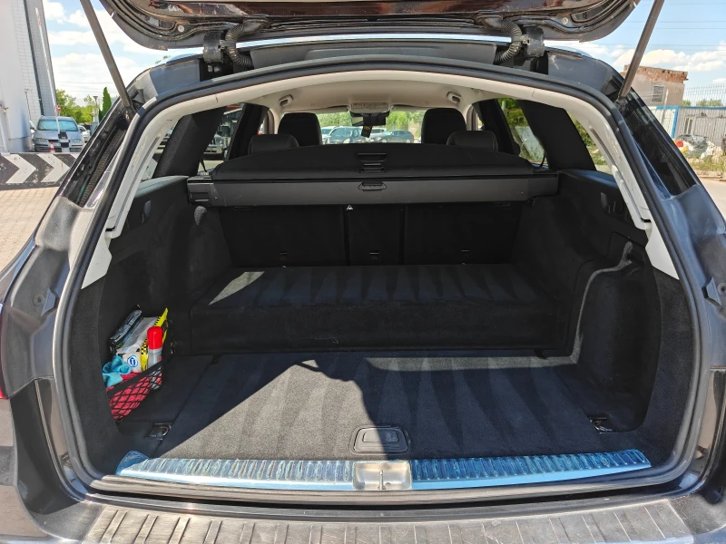Mercedes-Benz E 300 Plug in hybrid, tuch, massage, airmatic, снимка 7 - Автомобили и джипове - 52727630
