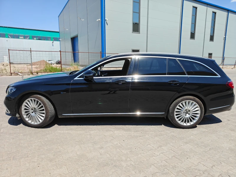Mercedes-Benz E 300 Plug in hybrid, tuch, massage, airmatic, снимка 4 - Автомобили и джипове - 52727630