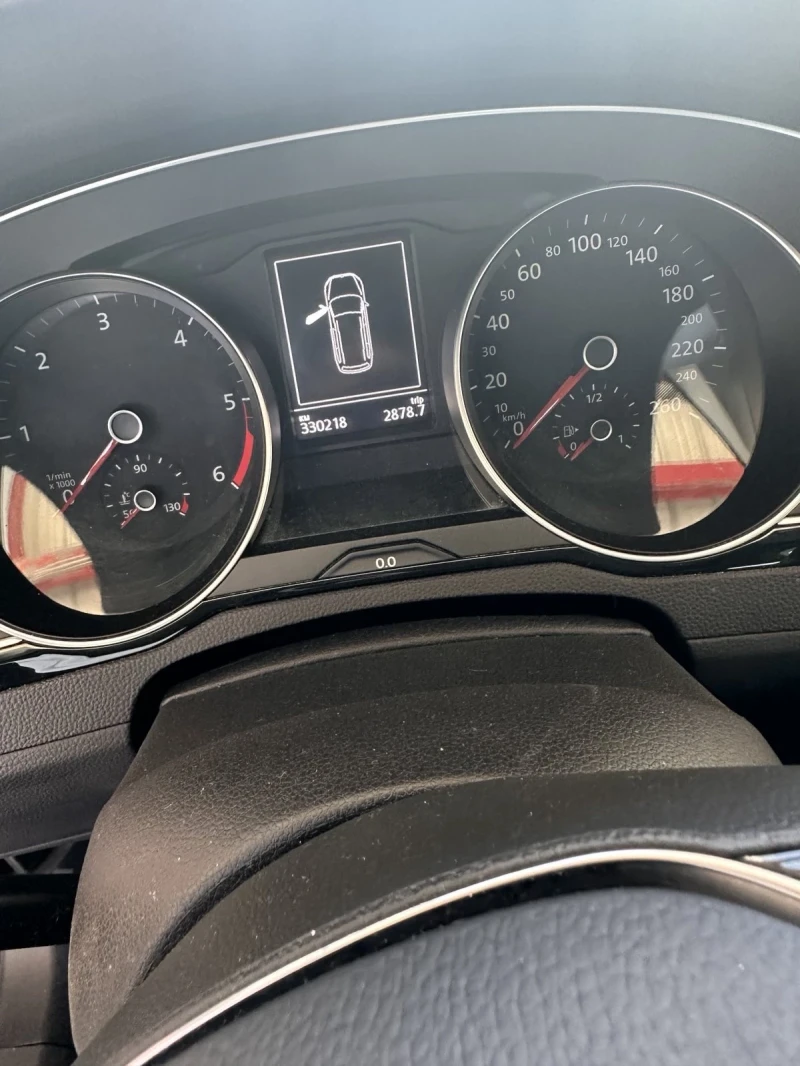 VW Passat 2.0D , снимка 8 - Автомобили и джипове - 51333280