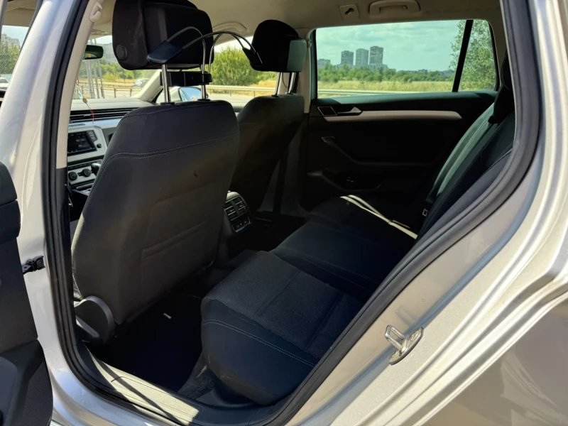 VW Passat 2.0D , снимка 3 - Автомобили и джипове - 51333280