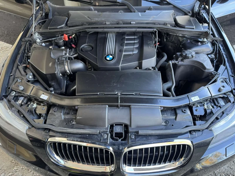 BMW 320, снимка 16 - Автомобили и джипове - 52179664