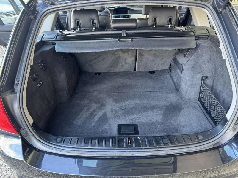 BMW 320, снимка 15 - Автомобили и джипове - 52179664