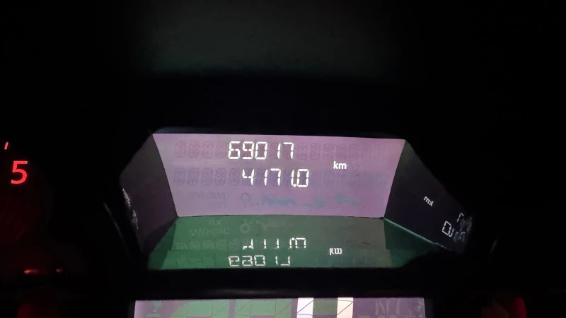 Renault Clio, снимка 12 - Автомобили и джипове - 52282929