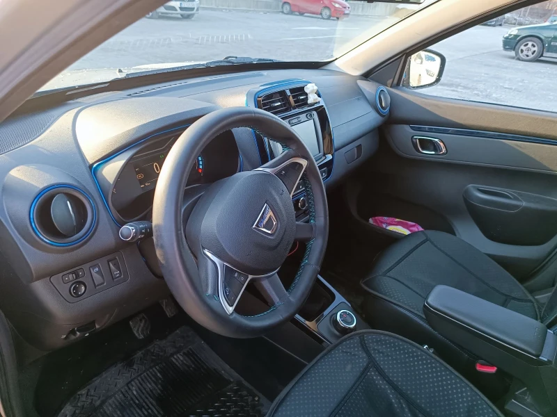 Dacia Spring, снимка 7 - Автомобили и джипове - 53092192