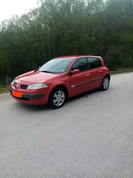 Renault Megane, снимка 1 - Автомобили и джипове - 47355178