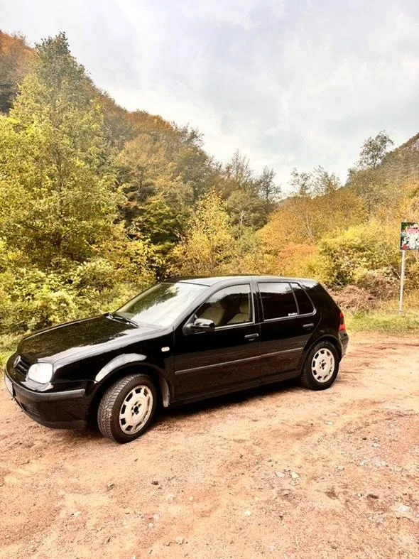 VW Golf  - изображение 2