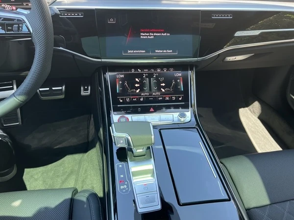 Audi S8 Quattro = Black Optic Plus = Гаранция, снимка 8 - Автомобили и джипове - 54372632