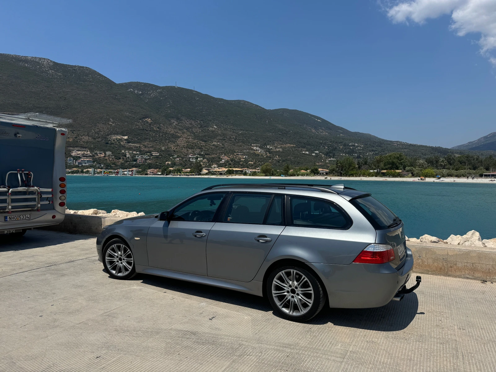 BMW 530 xi, снимка 1