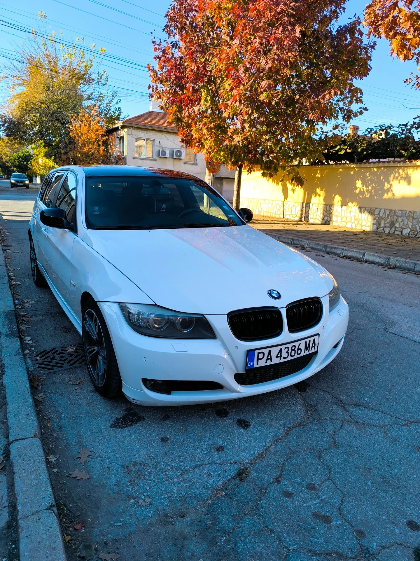 BMW 320  - изображение 2