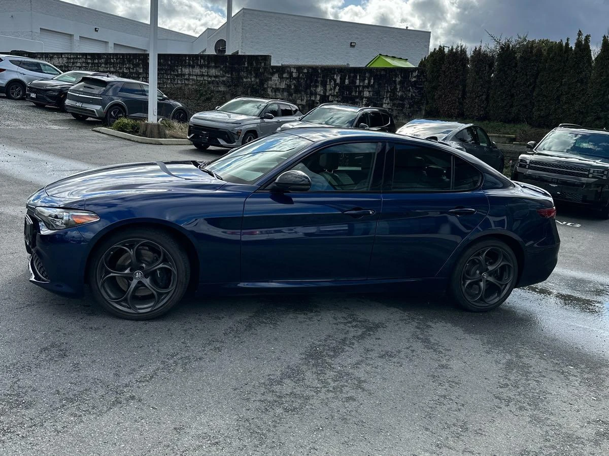 Alfa Romeo Giulia * Ti Sport * CARFAX * ОПЦИЯ ЗА ФИНАНСИРАНЕ  - изображение 3