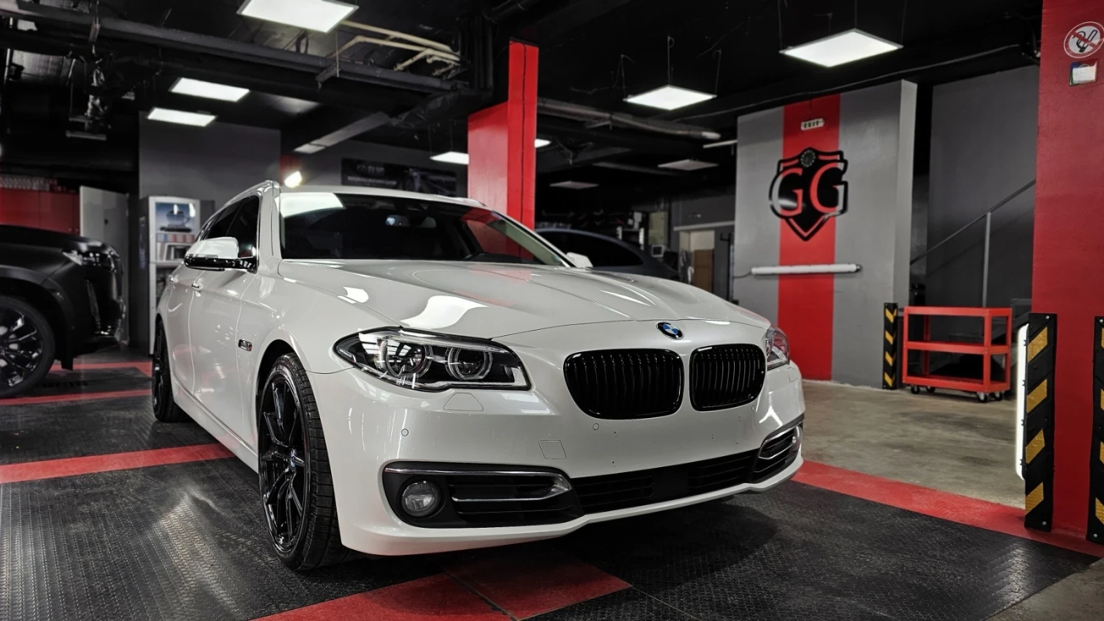 BMW 530 Head up, digital, soft close | Mobile.bg   1