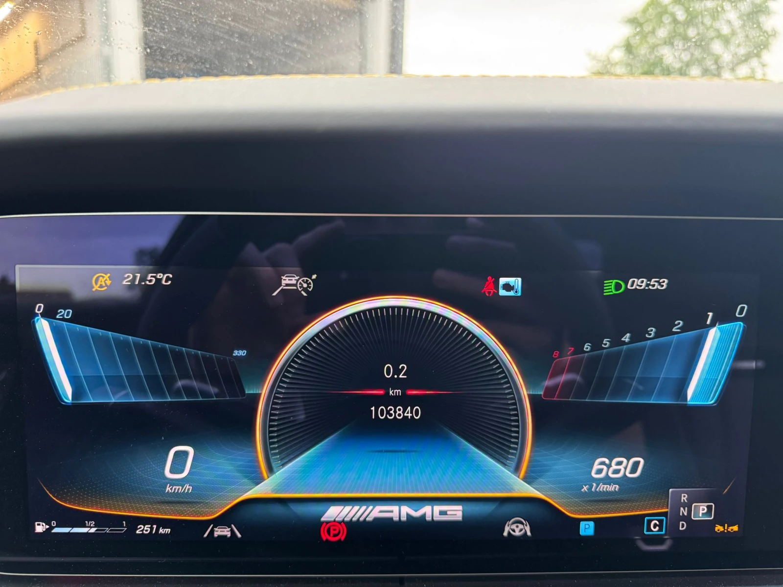 Mercedes-Benz E 63 AMG S 4Matic+  | Mobile.bg   11