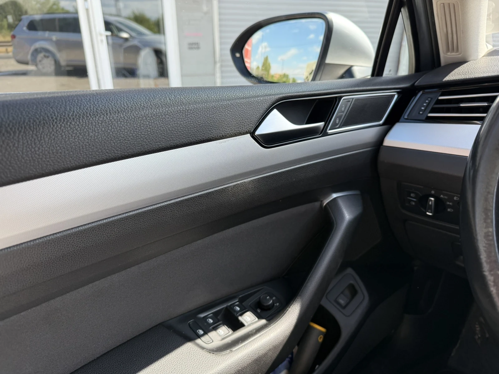 VW Passat 2.0D  - изображение 7