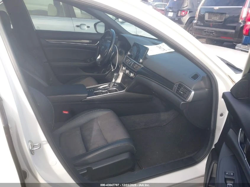 Honda Accord 1.5L I-4 DI, DOHC, VVT, TURBO, 192HP Front Wheel | Mobile.bg � ����������� 11