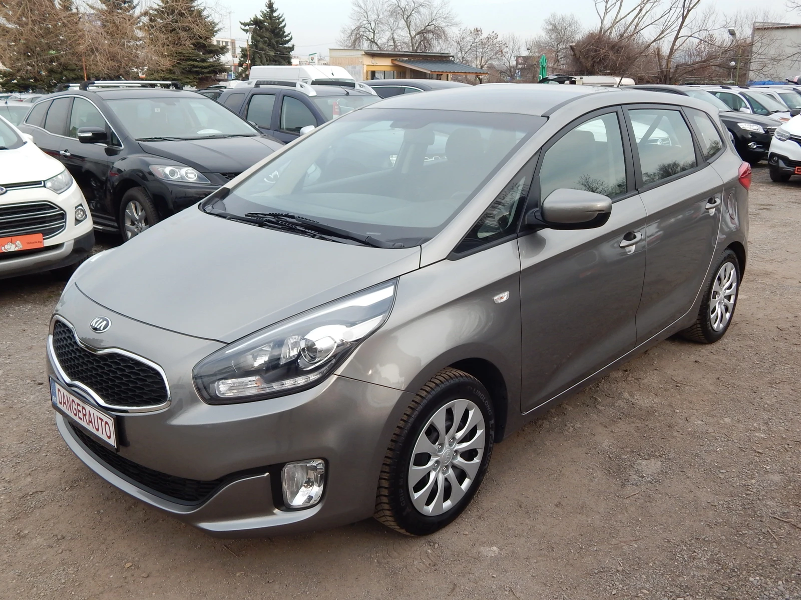 Kia Carens 1.7CRDI* EURO5B* ПЕРФЕКТНА* 