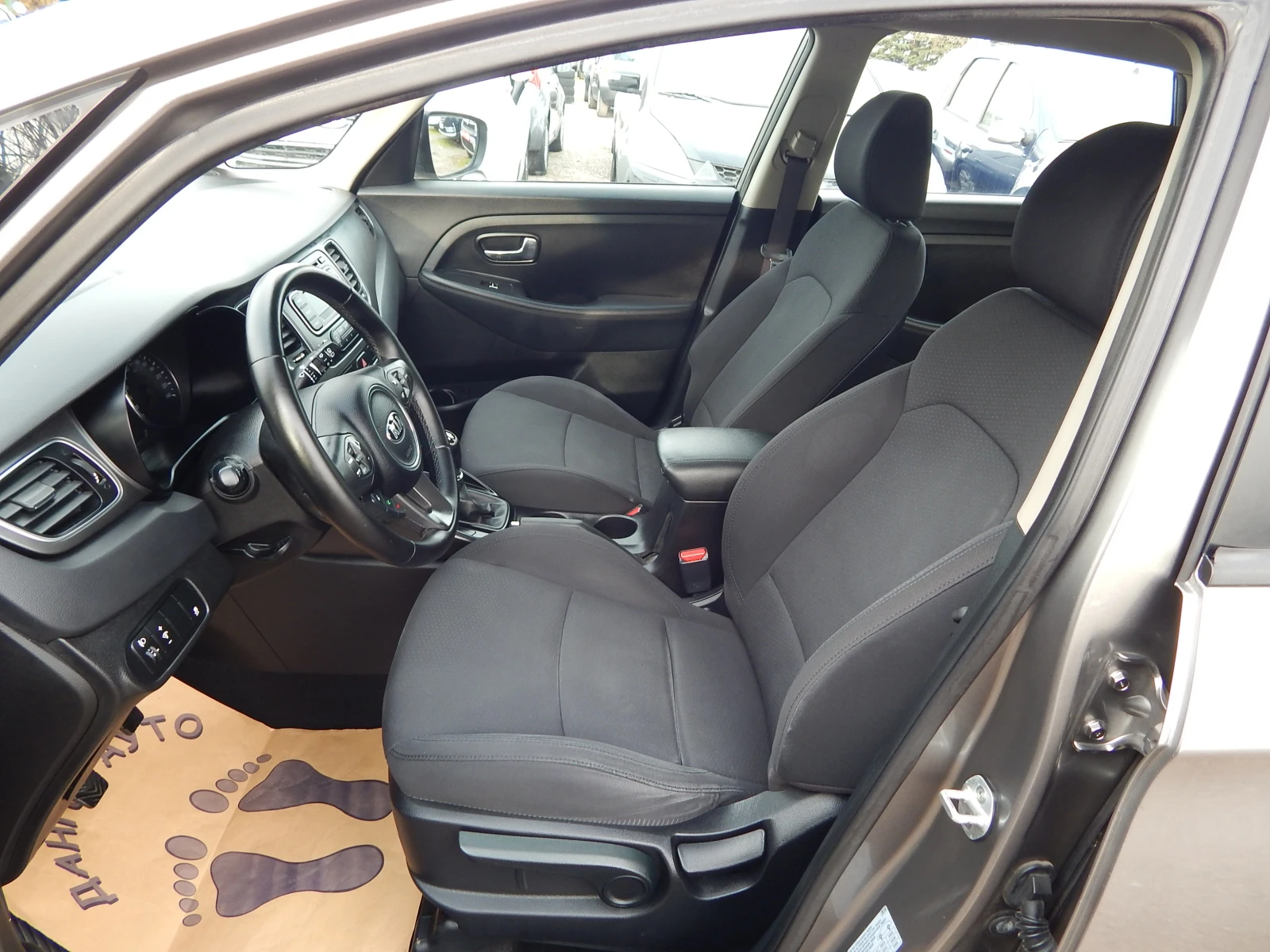 Kia Carens 1.7CRDI* EURO5B* ���������*  | Mobile.bg � ����������� 10