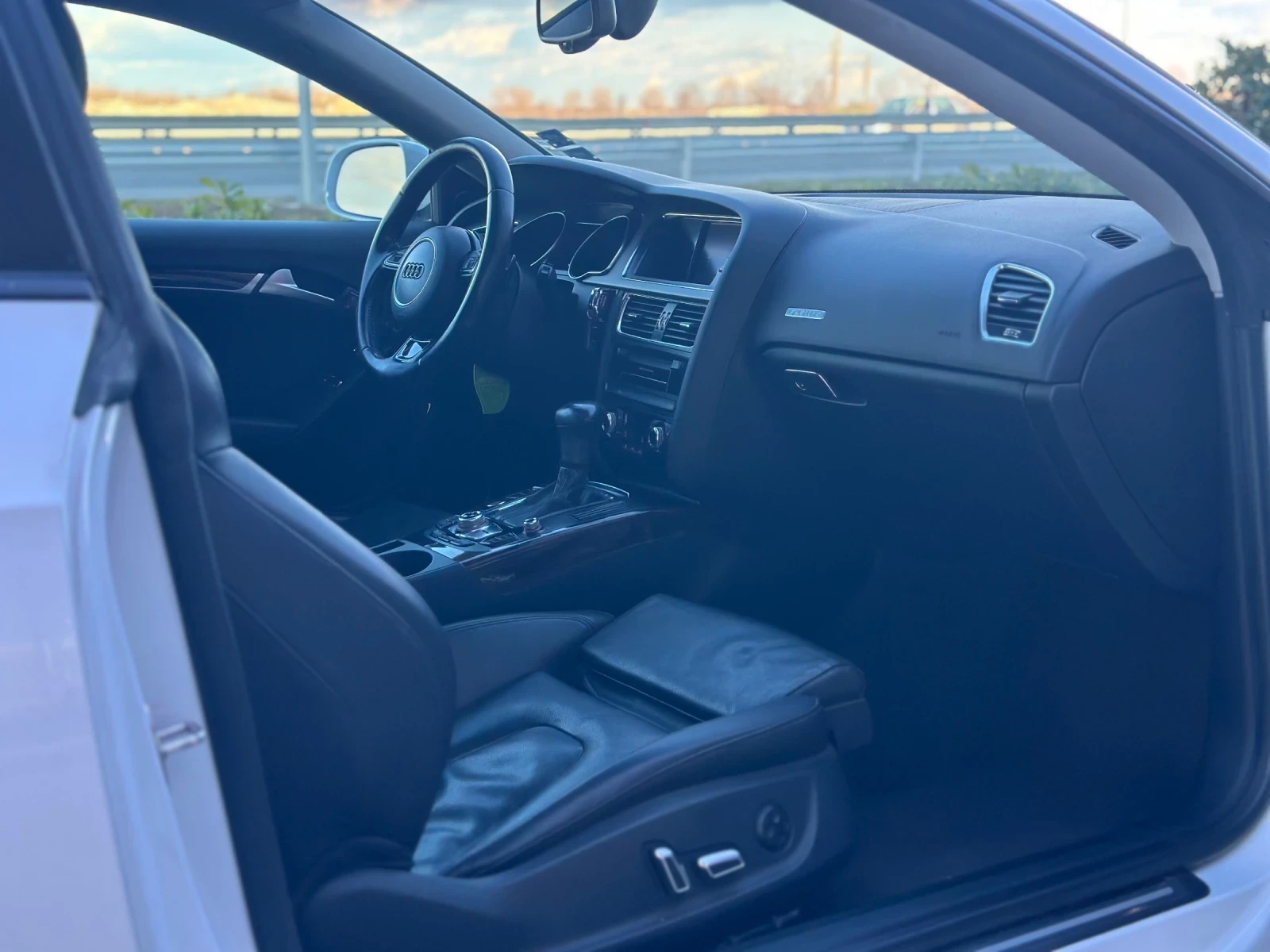 Audi A5 2.0 TFSI quattro, снимка 7 - Автомобили и джипове - 53726196