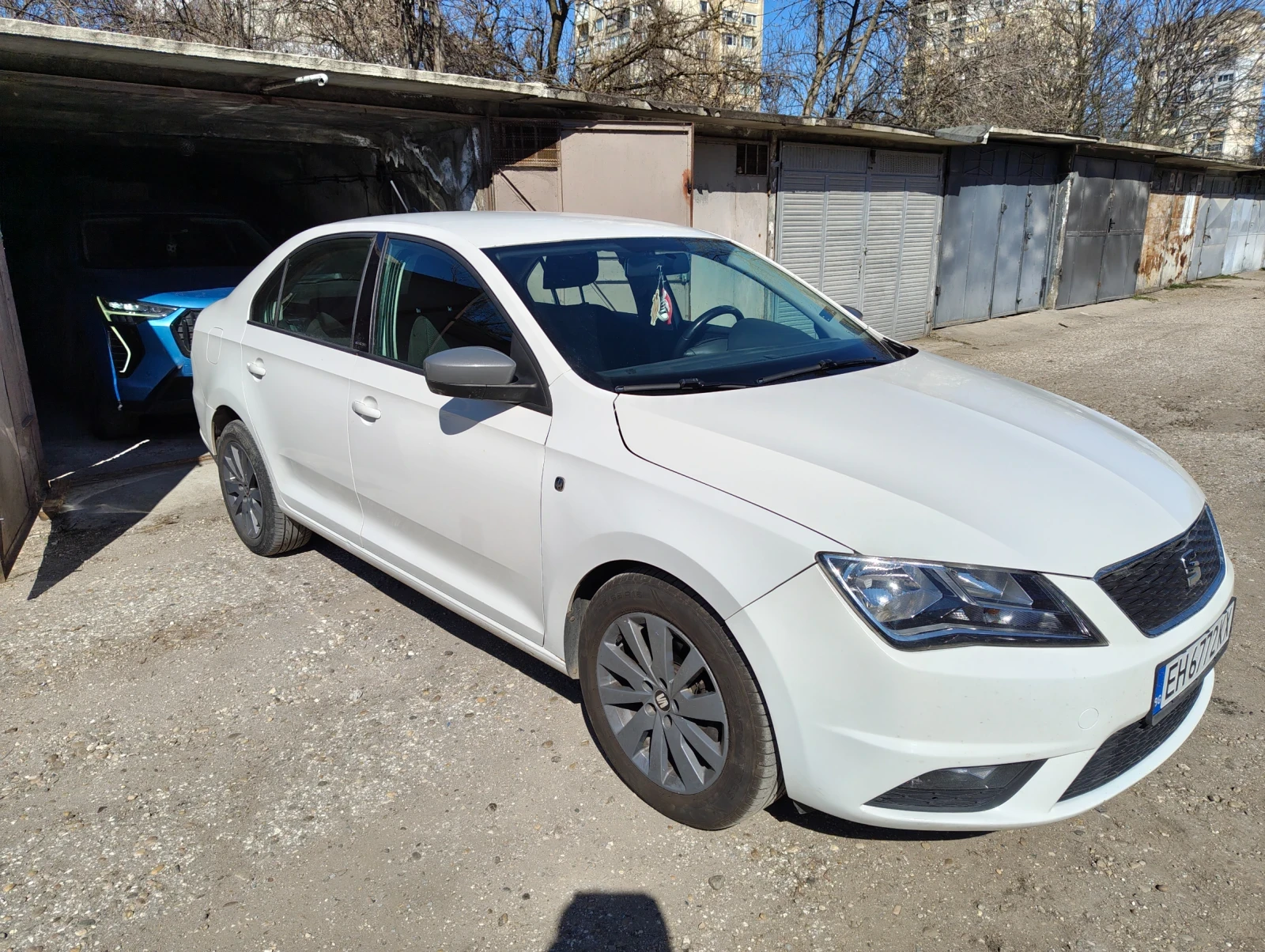 Seat Toledo 1.6TDI 105k.c, снимка 3 - Автомобили и джипове - 53806870