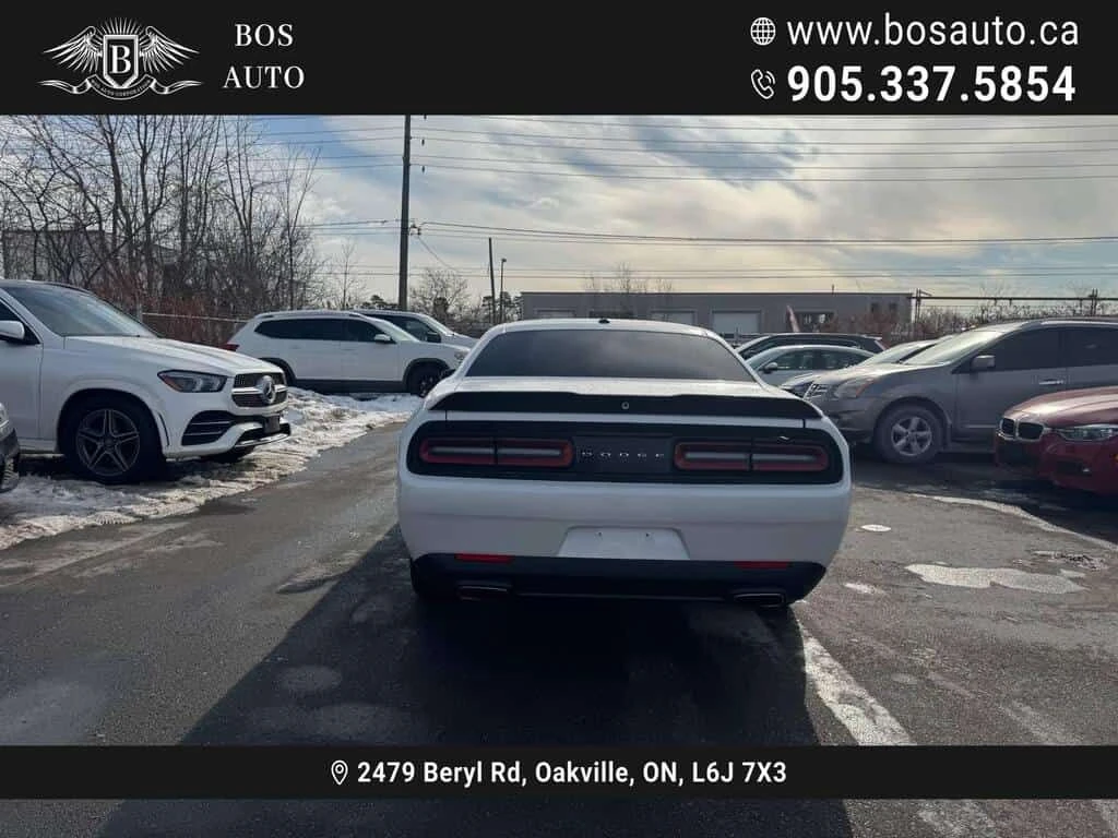 Dodge Challenger * 2dr Cpe SXT Plus * CARFAX * ЦЕНА ДО БГ, снимка 7 - Автомобили и джипове - 53815017