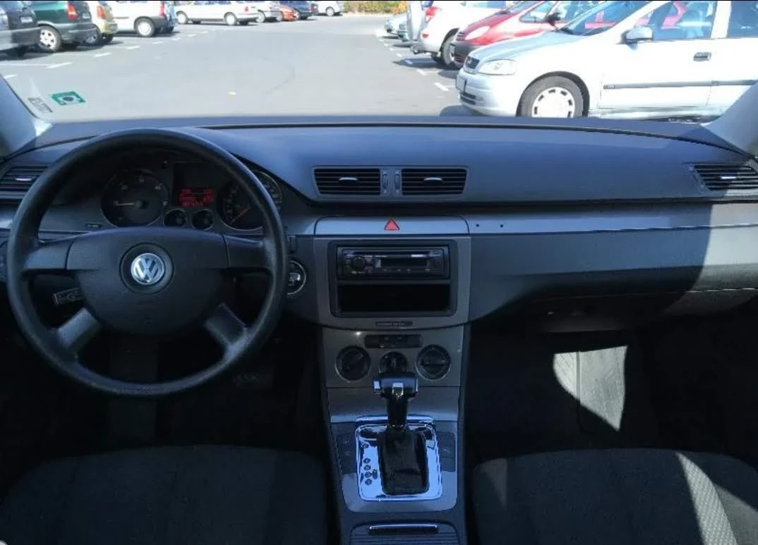 VW Passat B6 2.0tdi dsg BMP, снимка 5 - Автомобили и джипове - 53833847