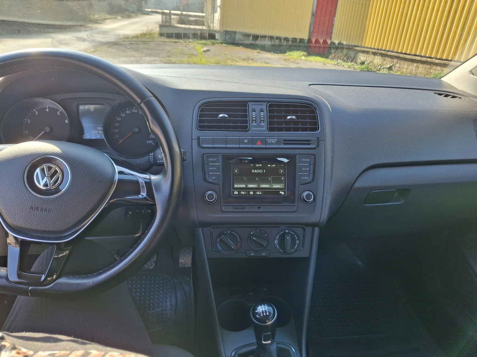 VW Polo, снимка 7 - Автомобили и джипове - 53846243