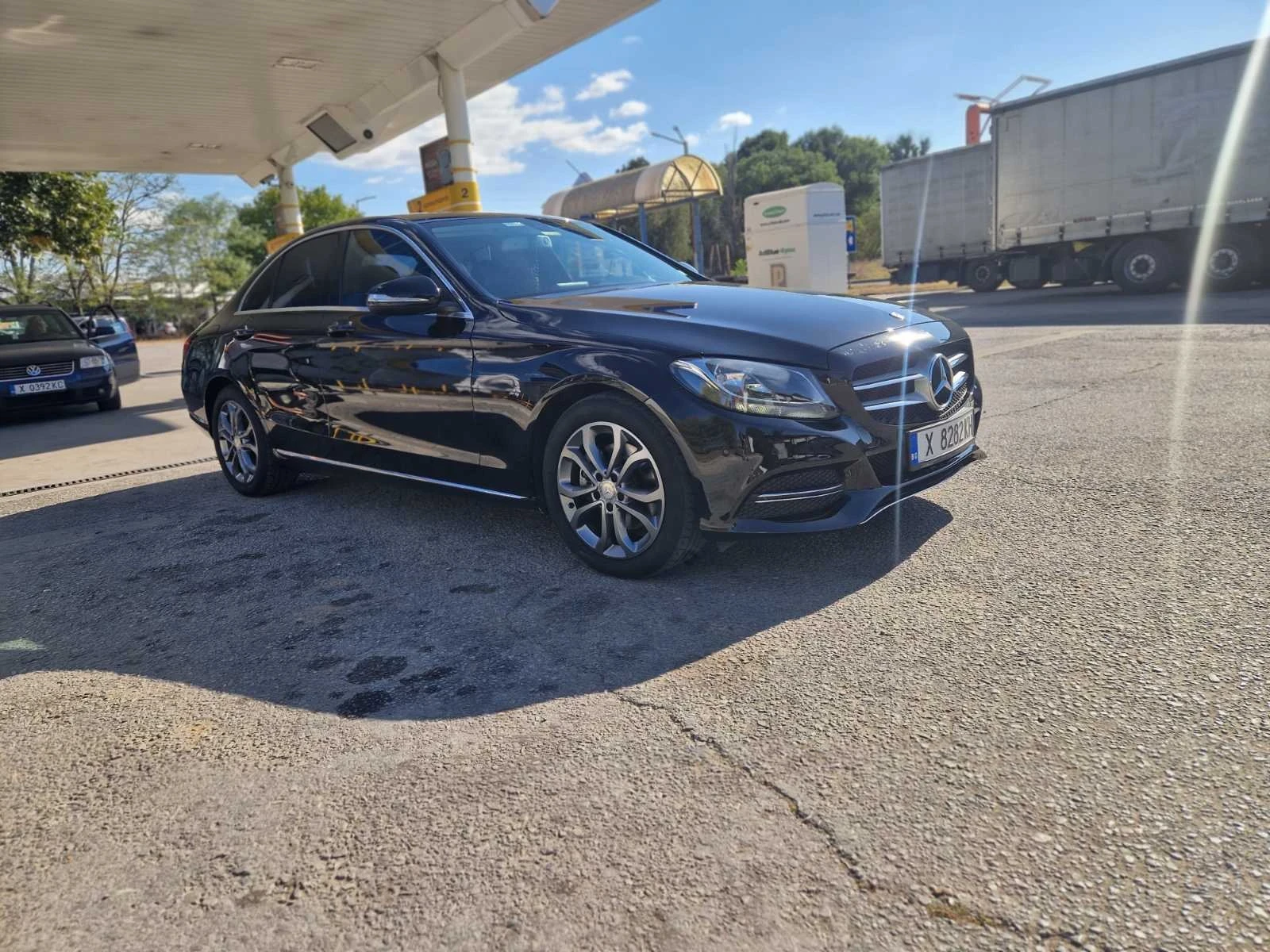 Mercedes-Benz C 220, снимка 2 - Автомобили и джипове - 53874283