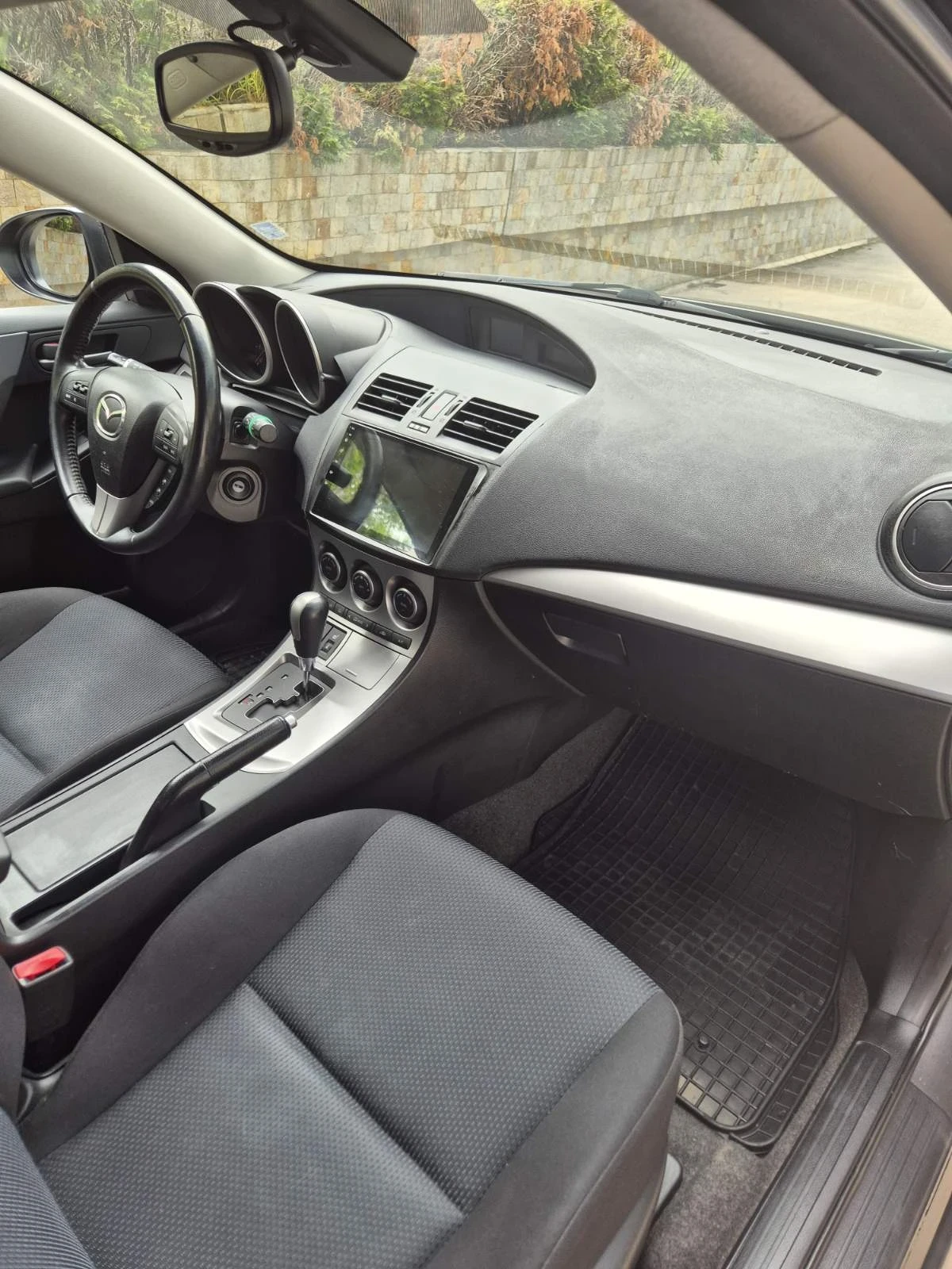 Mazda 3 КАПАРИРАН , снимка 10 - Автомобили и джипове - 54684876