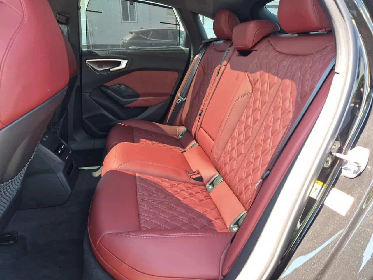 Audi S5 * PREMIUM PLUS * CARFAX * БЕЗ ПЪРВОНАЧАЛНА ВНОСКА, снимка 11 - Автомобили и джипове - 54787719