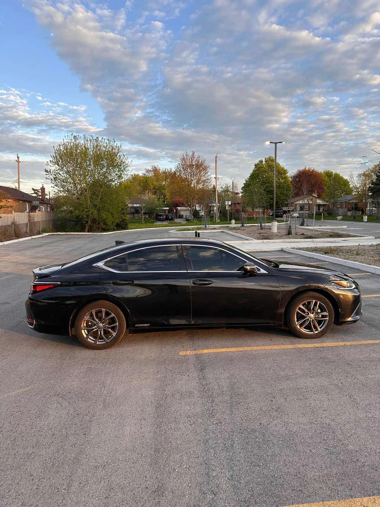 Lexus ES 300 АВТОКРЕДИТ БЕЗ ПЪРВОНАЧАЛНА ВНОСКА, снимка 3 - Автомобили и джипове - 54992014