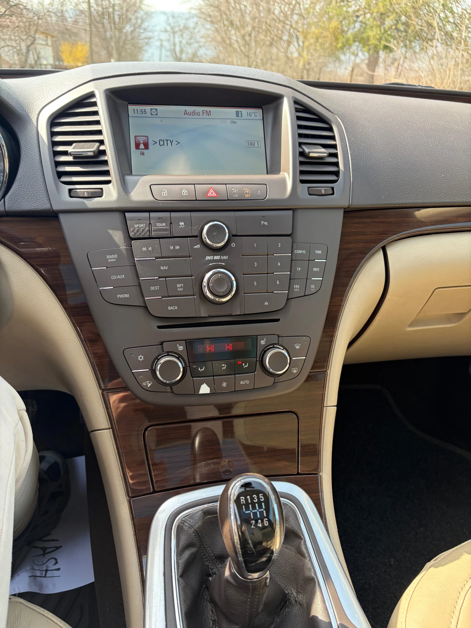 Opel Insignia 2.0 CDTI , снимка 10 - Автомобили и джипове - 55388786