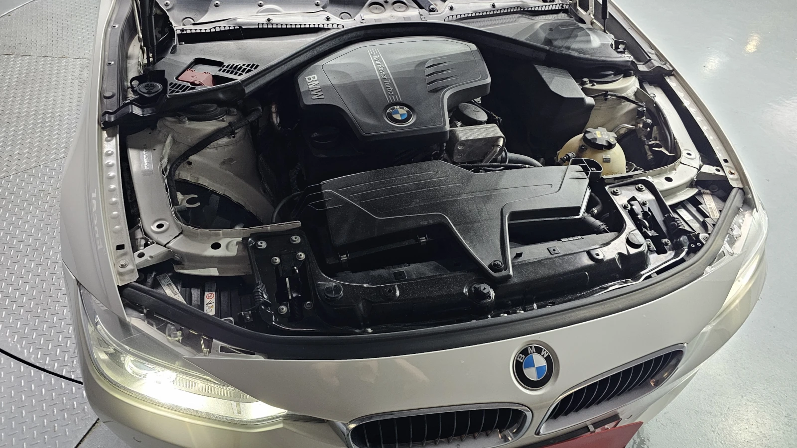 BMW 320 HUD* ЛЮК* КРАЙНА ЦЕНА, снимка 6 - Автомобили и джипове - 55435550