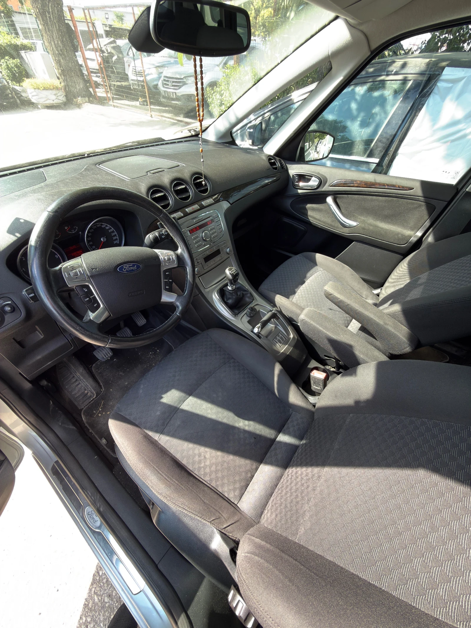 Ford Galaxy 2.0TDCi, снимка 6 - Автомобили и джипове - 55679403