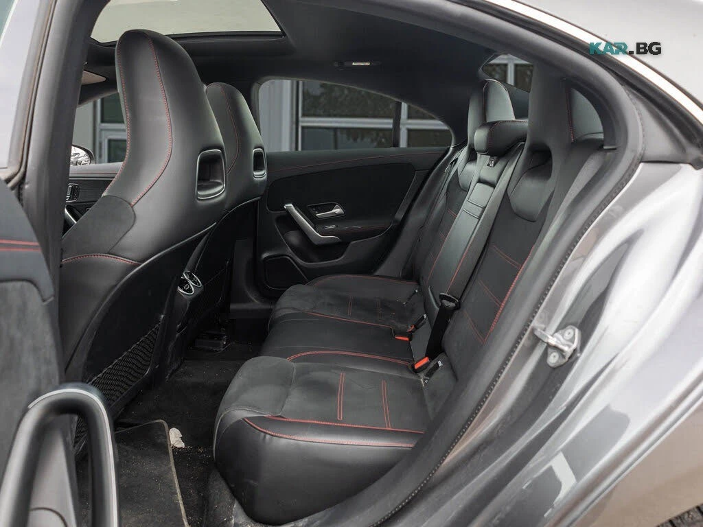 Mercedes-Benz CLA * AMG Line * PANORAMA *  AвтоКредит * (ЦЕНА ДО БГ), снимка 12 - Автомобили и джипове - 55847466