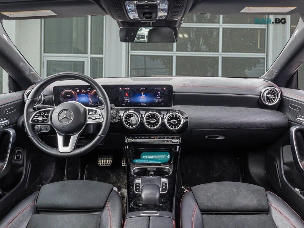 Mercedes-Benz CLA * AMG Line * PANORAMA *  AвтоКредит * (ЦЕНА ДО БГ), снимка 8 - Автомобили и джипове - 55847466