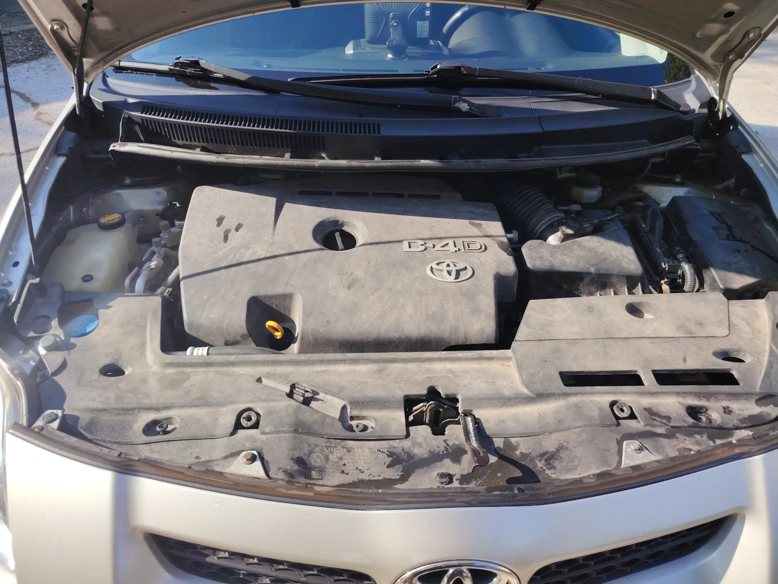 Toyota Auris, снимка 16 - Автомобили и джипове - 56164962