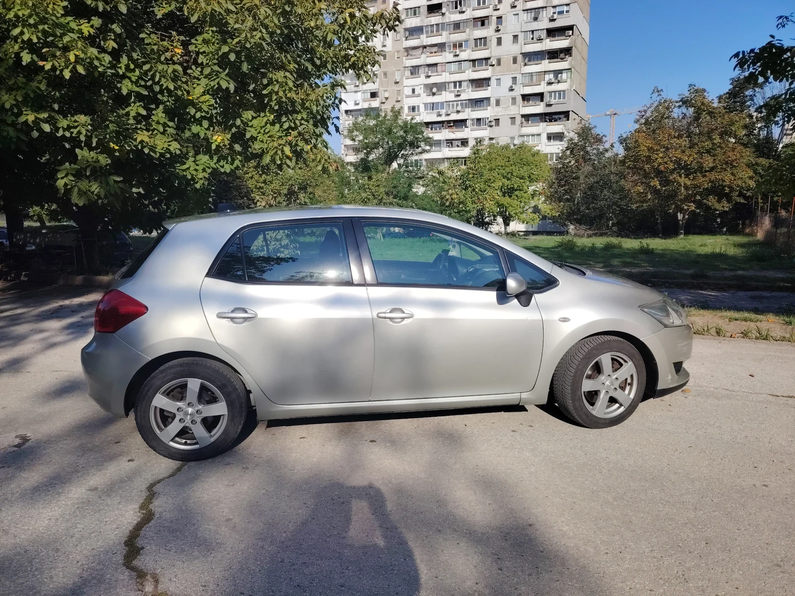 Toyota Auris, снимка 6 - Автомобили и джипове - 56164962