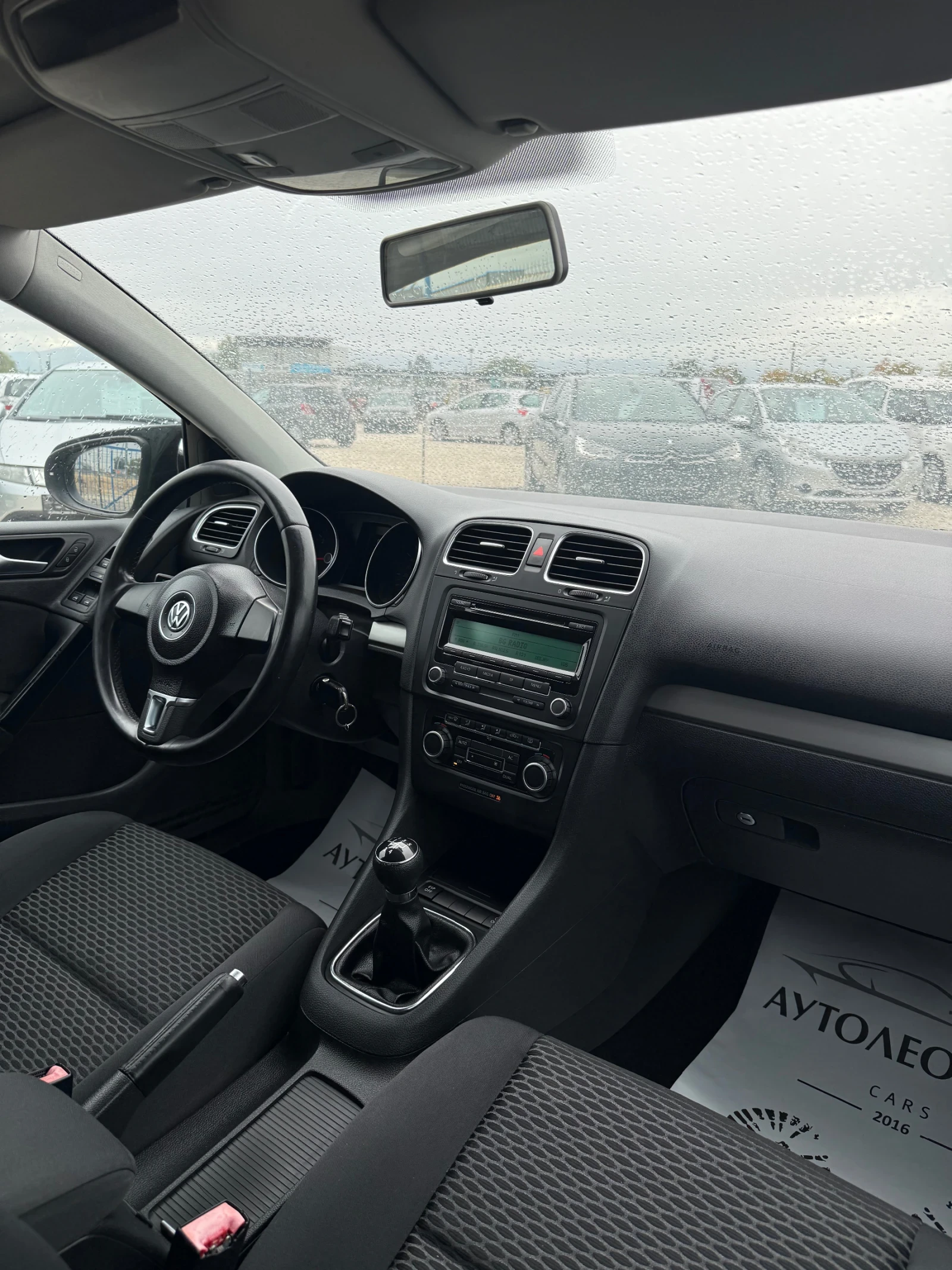 VW Golf 1.6 TDi BLACK EDITION | Mobile.bg � ����������� 8