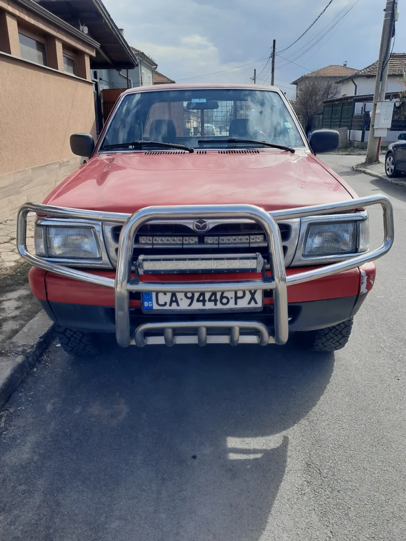 Toyota Hilux Mazda B-series, снимка 1 - Автомобили и джипове - 49518929