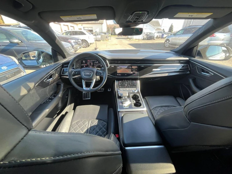 Audi SQ8 QUATTRO* pano* head-up* bose* matrix* dig.tablo* , снимка 6 - Автомобили и джипове - 48642182