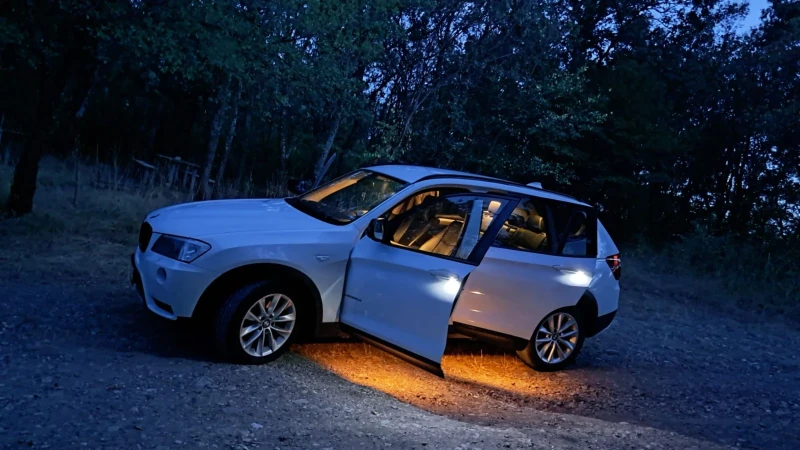 BMW X3 xDrive20d 2013   Автомат   2 комплекта гуми, снимка 3 - Автомобили и джипове - 52875678