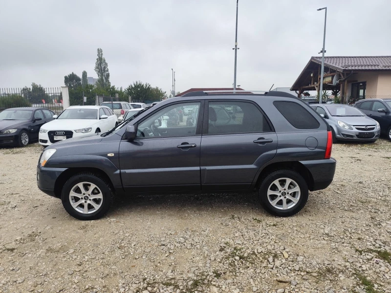 Kia Sportage 2.0 дизел 4х4, снимка 9 - Автомобили и джипове - 52018223