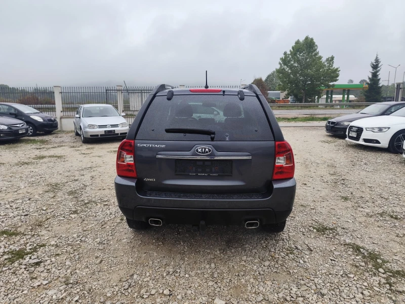 Kia Sportage 2.0 дизел 4х4, снимка 6 - Автомобили и джипове - 52018223