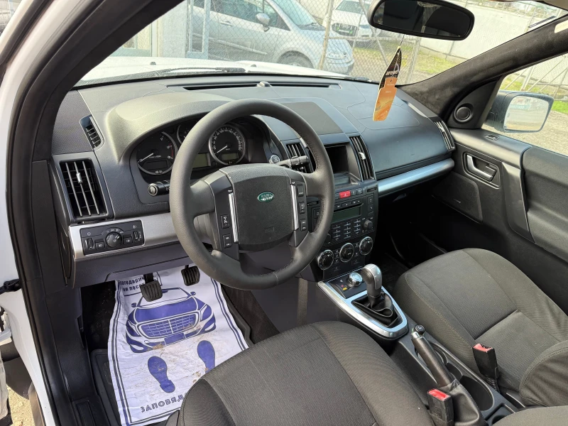 Land Rover Freelander 2.2, снимка 8 - Автомобили и джипове - 52415154
