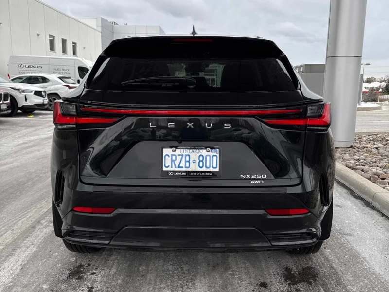 Lexus NX * 250 * CARFAX * БЕЗ ПЪРВОНАЧАЛНА ВНОСКА, снимка 4 - Автомобили и джипове - 52737495